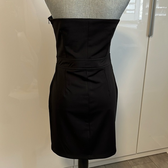VERY J Lined Black Strapless Mini Dress, Size L - Picture 3 of 16